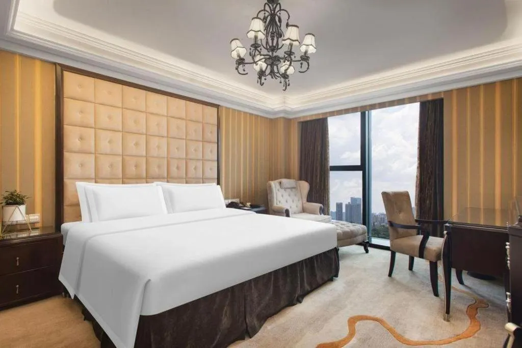 Bed in Changsha Hopesky Hotel
