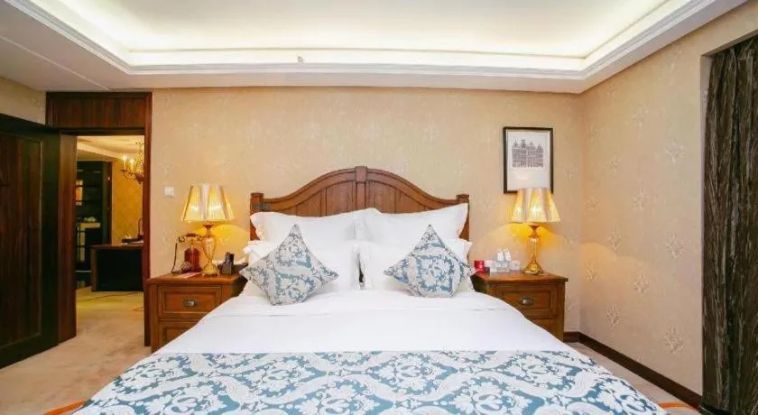 Bed in Changsha Hopesky Hotel