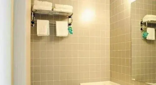 Jinjiang Inn (Hankou Railway Station) Jinjiang Inn (Hankou Railway Station)