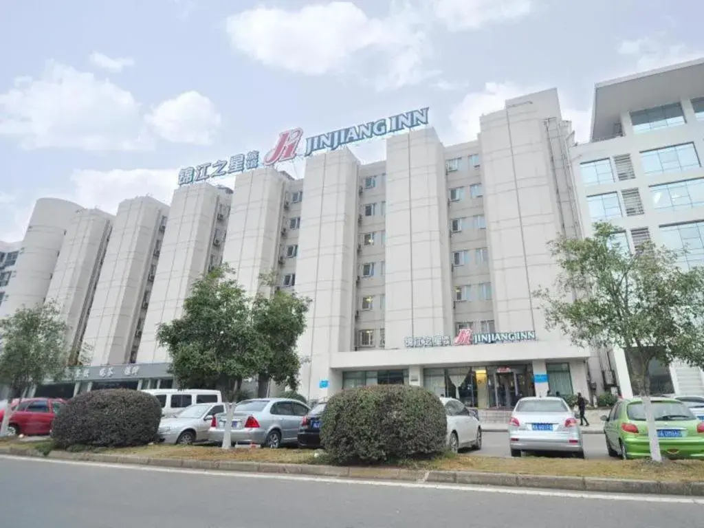 Jinjiang Inn Wuhan Dunkou Sports Center Dongfeng Company Metro Station Jinjiang Inn Wuhan Dunkou Sports Center Dongfeng Company Metro Station