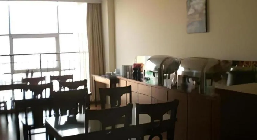 GreenTree Inn YiZheng Zhenzhou East Road