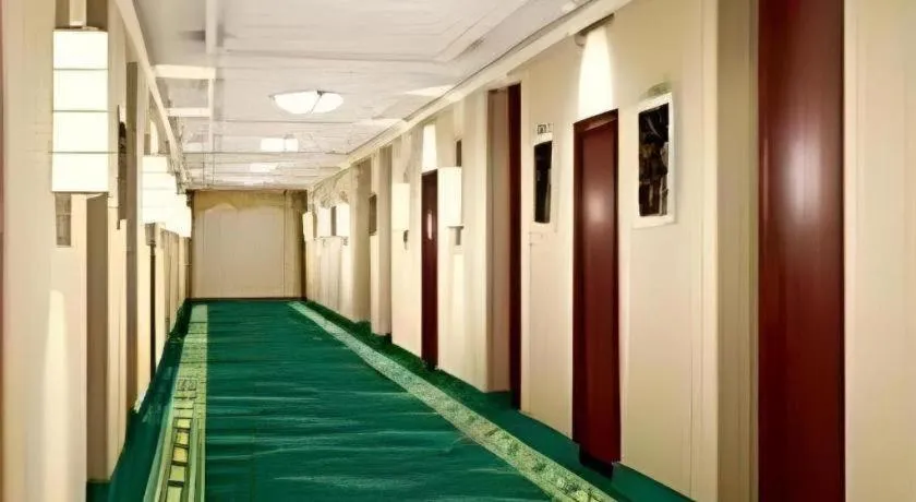 GreenTree Inn YiZheng Zhenzhou East Road