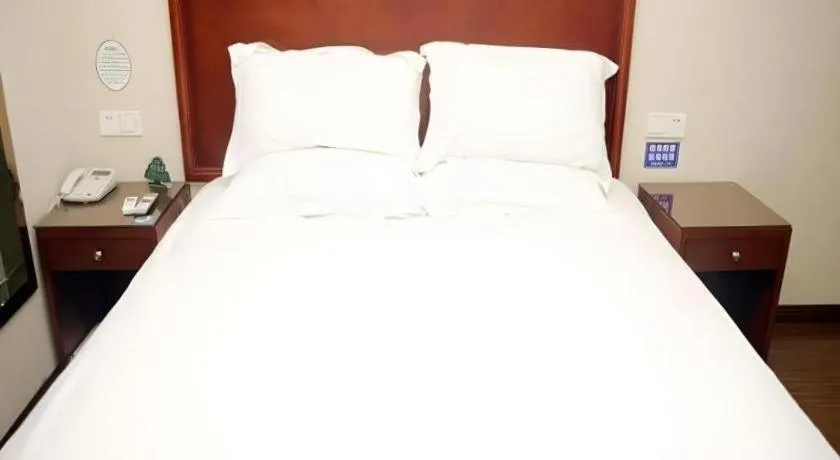 Bed in GreenTree Inn Tangshan Yuhua Road