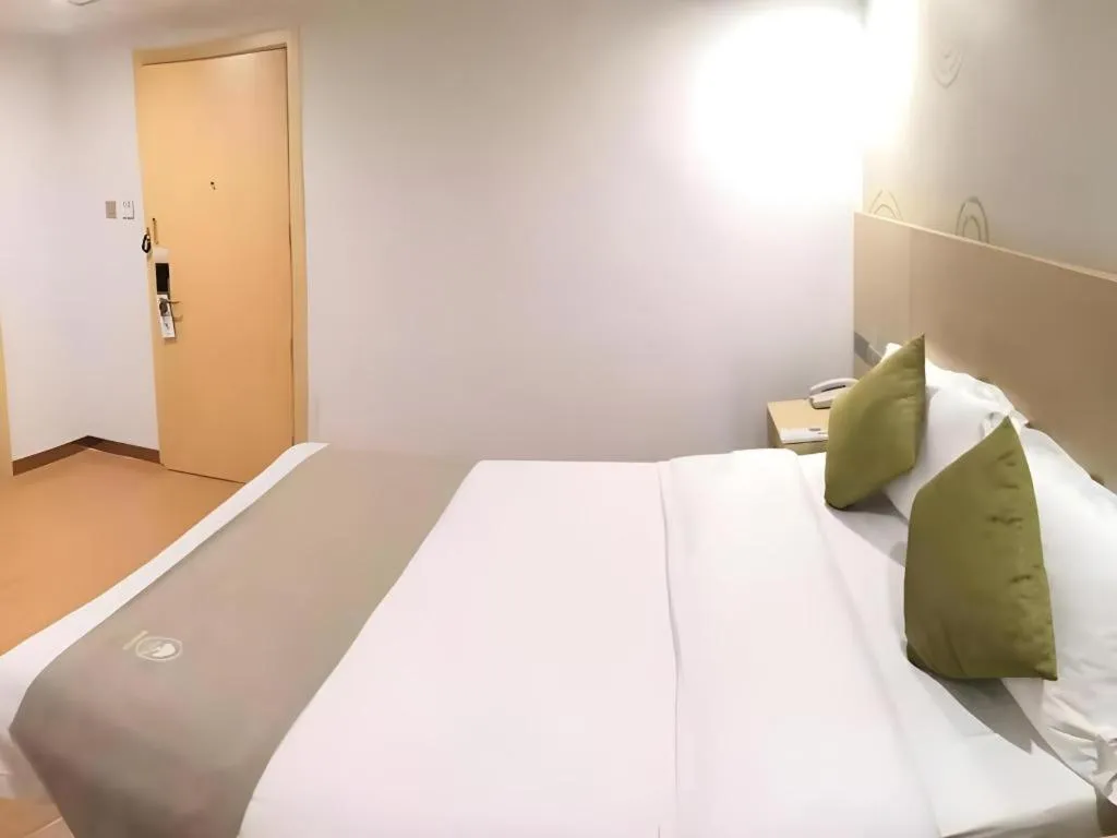 Bed in GreenTree Inn Tangshan Yuhua Road