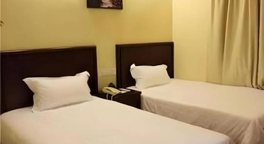Bed in GreenTree Inn Tangshan Yuhua Road