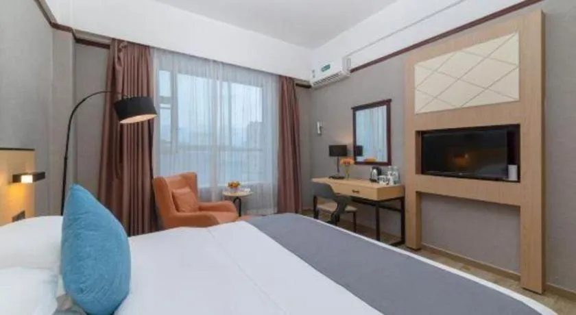 Bed in GreenTree Inn Zhongshan Nanlang Metro Station Branch