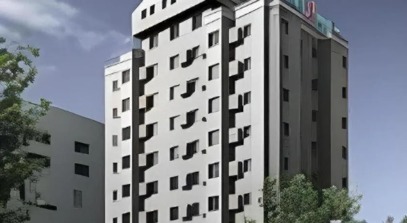 Jinjiang Inn Qingdao Wuxi Square Nanjing Road Metro Station