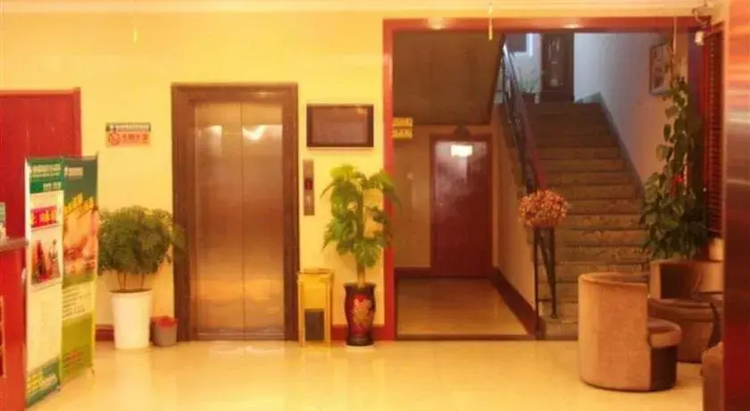 GreenTree Inn Weihai Bus Station Hotel GreenTree Inn Weihai Bus Station Hotel