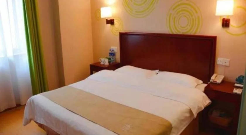 Bed in GreenTree Inn Bengbu Huaihe Walking Street