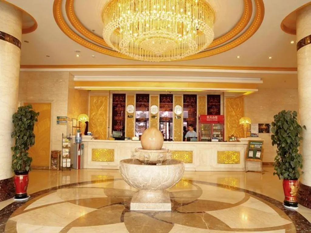 GreenTree Inn Jiuquan Century Plaza Hotel