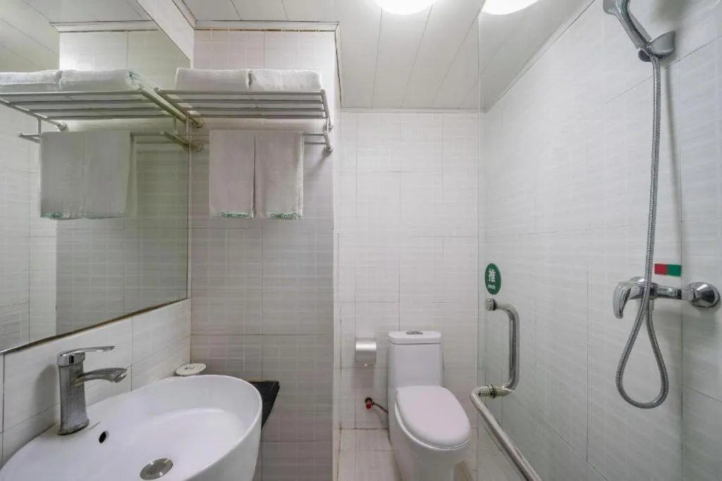 GreenTree Inn Yantai Xingfu Road Marina Plaza Express Hotel