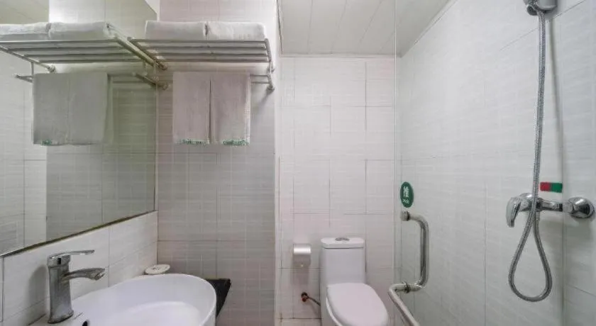 GreenTree Inn Yantai Xingfu Road Marina Plaza Express Hotel