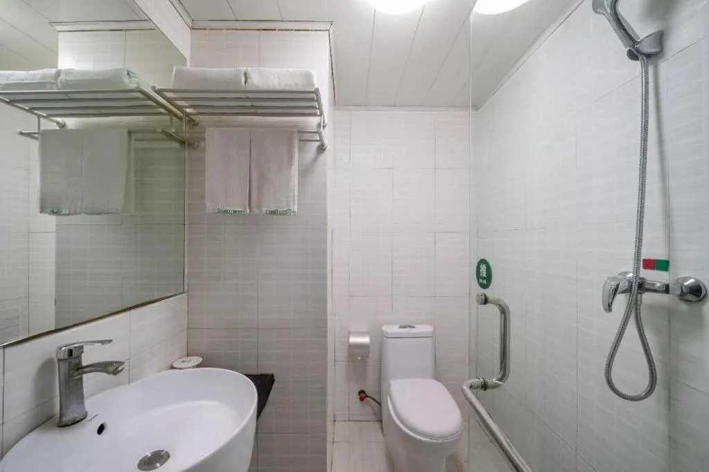 GreenTree Inn Yantai Xingfu Road Marina Plaza Express Hotel