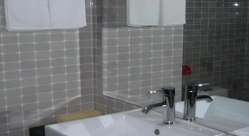 GreenTree Inn Yantai Xingfu Road Marina Plaza Express Hotel