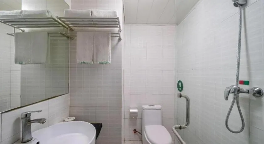 GreenTree Inn Yantai Xingfu Road Marina Plaza Express Hotel