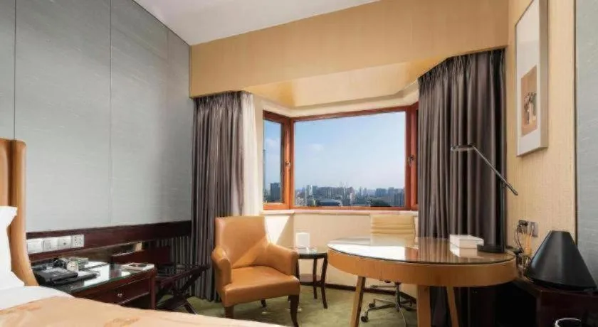 Bed in Shijiazhuang International Building Hotel