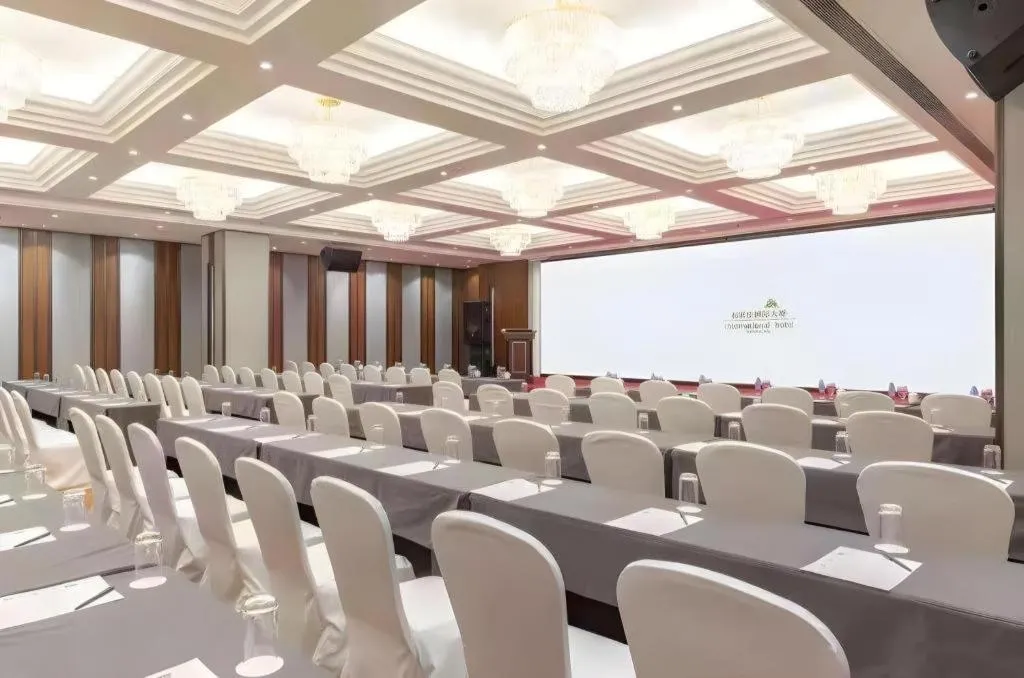 Shijiazhuang International Building Hotel