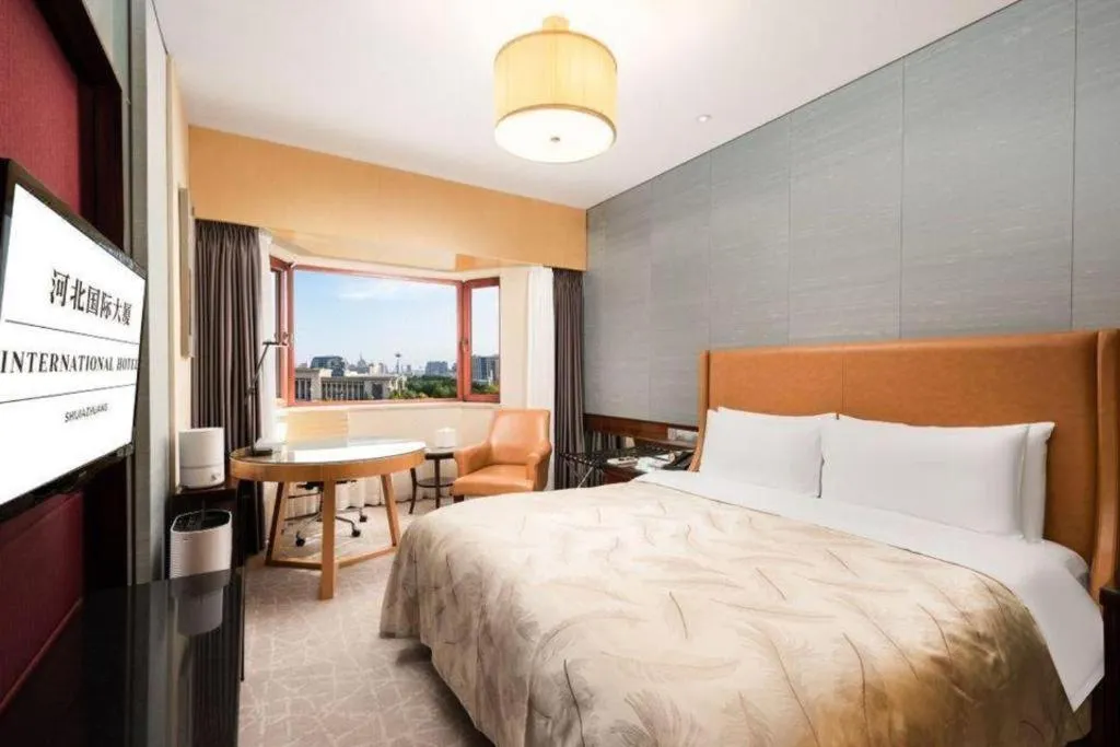 Bed in Shijiazhuang International Building Hotel