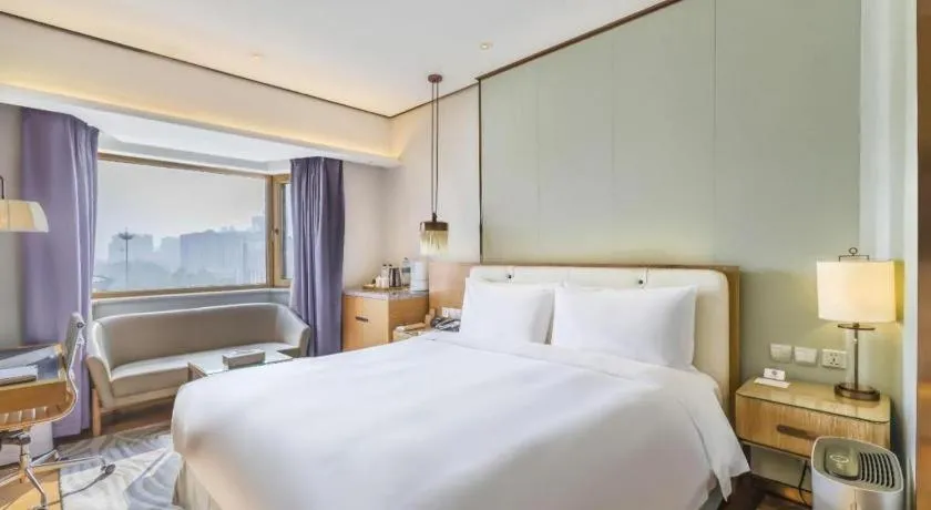 Bed in Shijiazhuang International Building Hotel