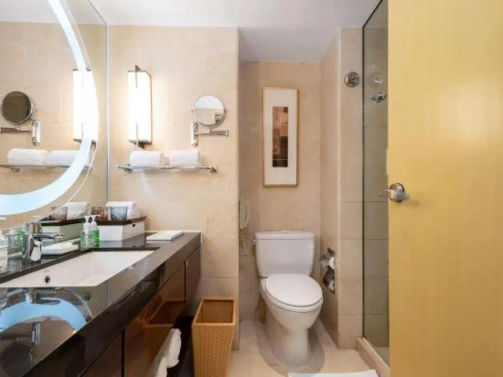 Shijiazhuang International Building Hotel