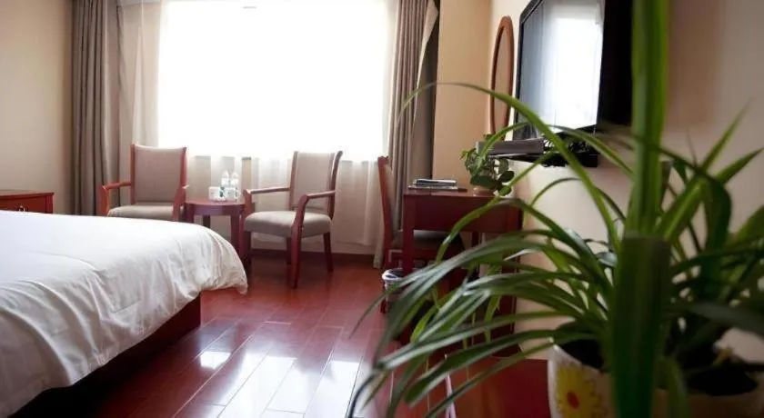 Bed in GreenTree Inn Rizhao Haiqu East Road Hotel