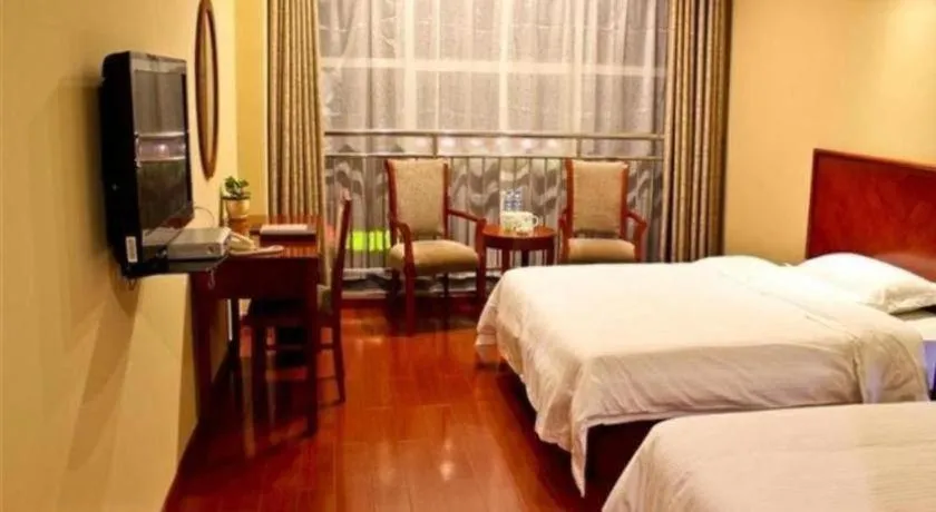 Bed in GreenTree Inn Rizhao Haiqu East Road Hotel