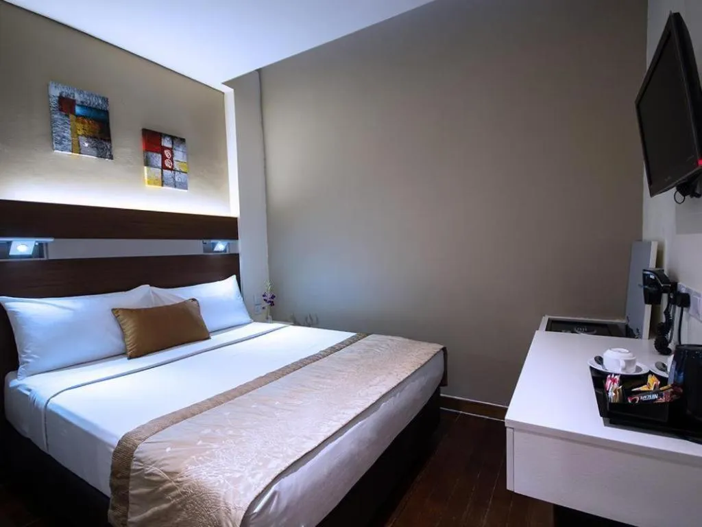 Bed in The Keong Saik Hotel