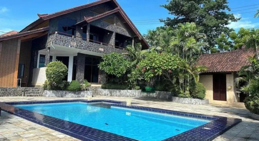 Tulamben Wreck Divers Resort & Restaurant