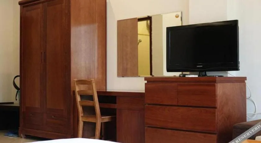 Dom's Residence & Hotel Hanoi