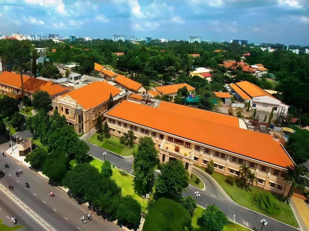 Tan Son Nhat Hotel