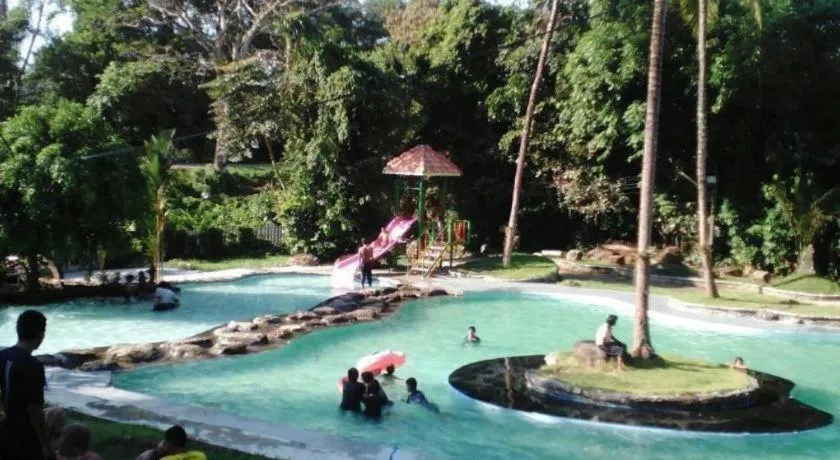 Ranong Resort & Laguna