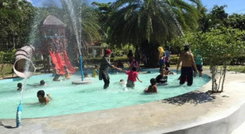 Ranong Resort & Laguna