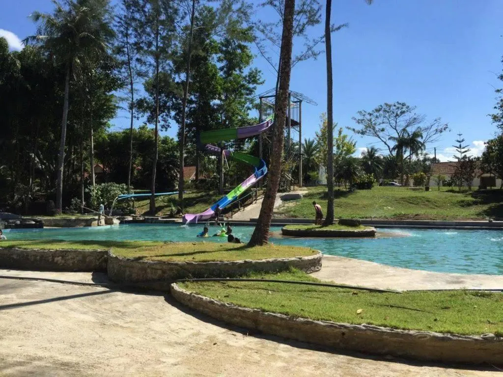 Ranong Resort & Laguna