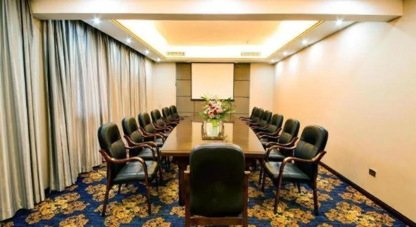 Vienna Hotel Guangxi Guilin 7-Star Wanda Plaza