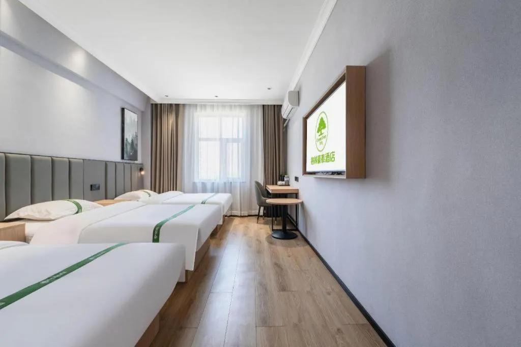 Bed in GreenTree Inn Weihai Port