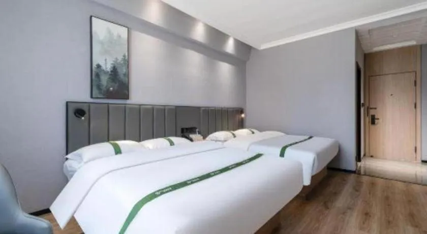 Bed in GreenTree Inn Weihai Port