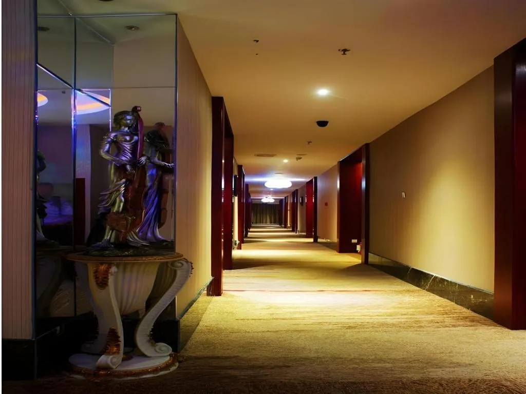 Huangma Holiday Nanhai Museum Hotel