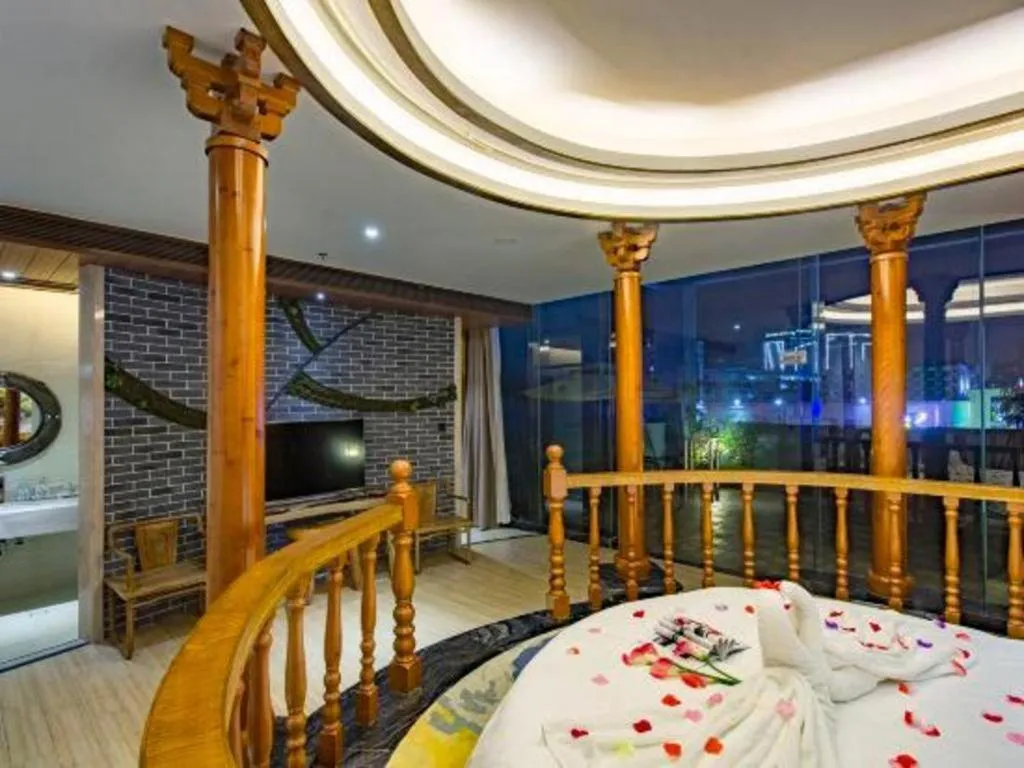 Huangma Holiday Nanhai Museum Hotel