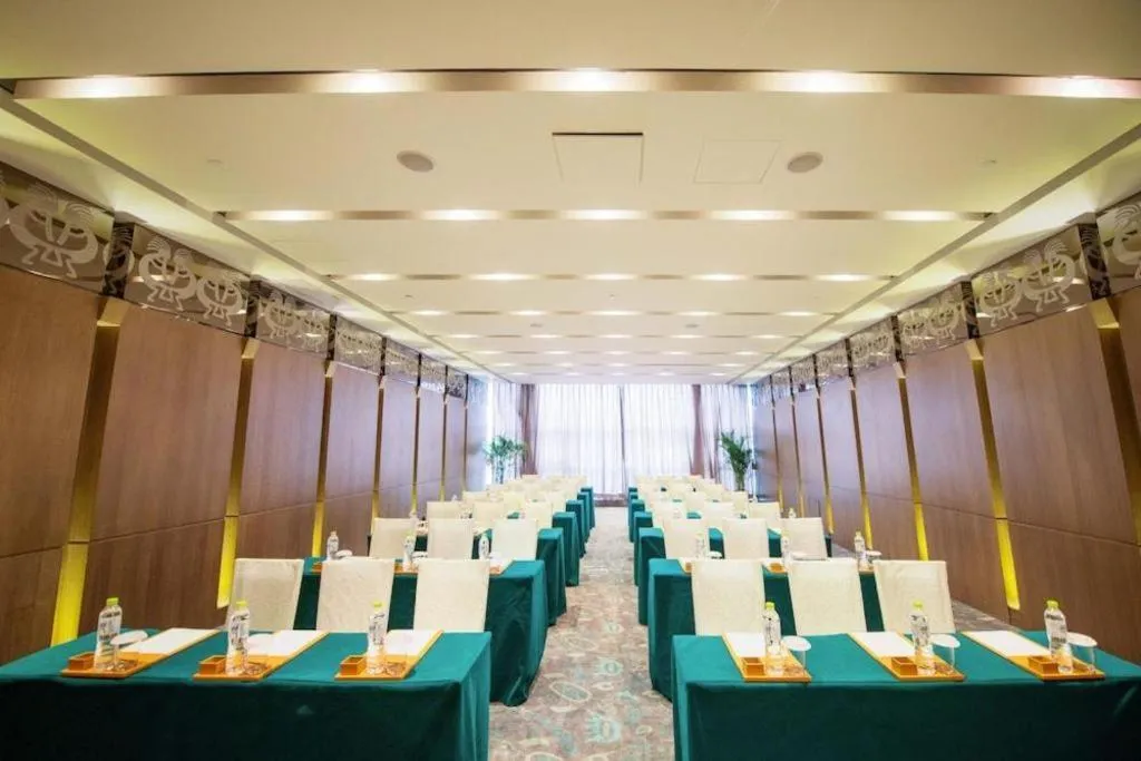 Wuhan Gleetour Hotel