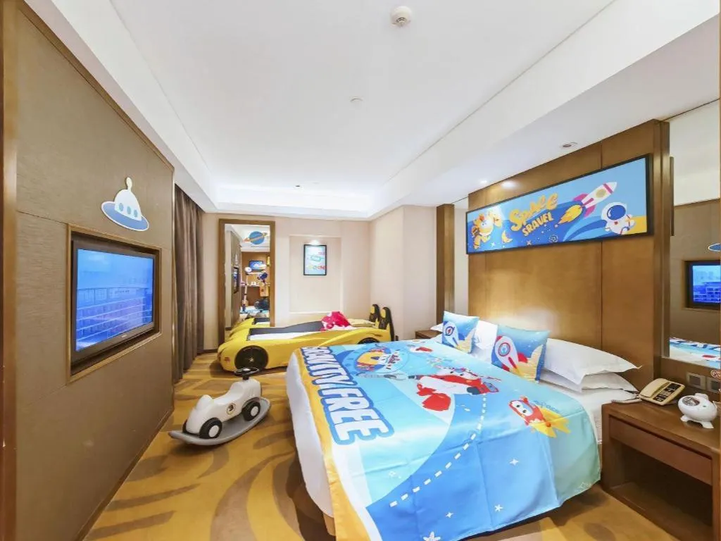 Bed in Wuhan Gleetour Hotel