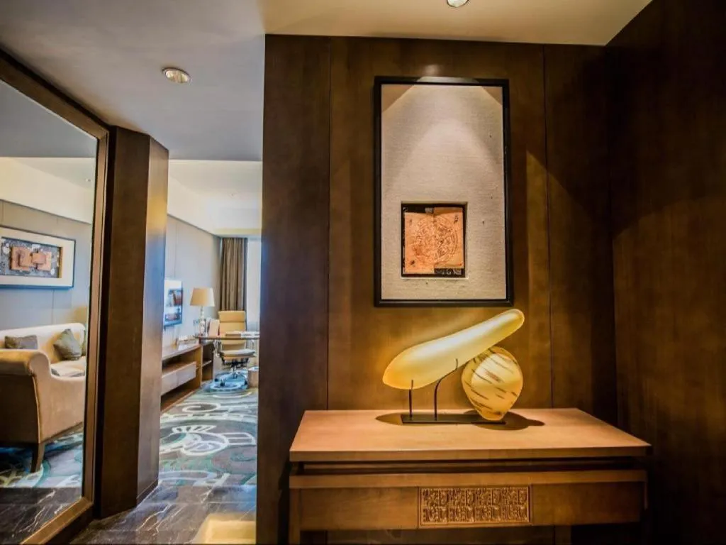 Wuhan Gleetour Hotel