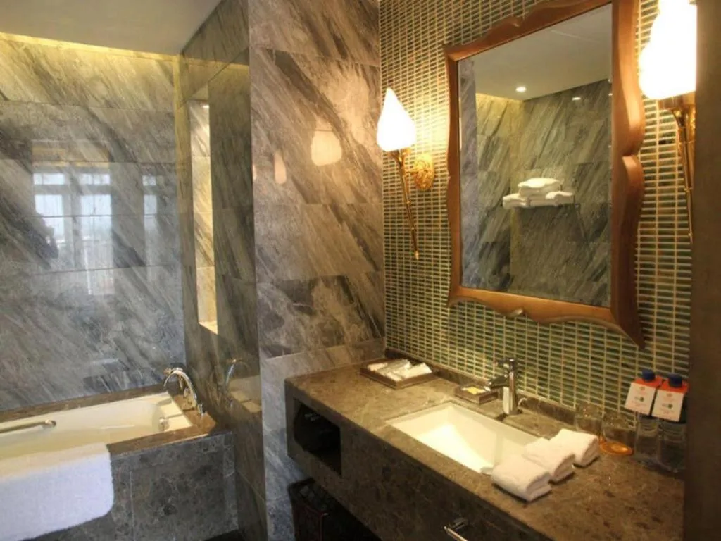 Wuhan Gleetour Hotel