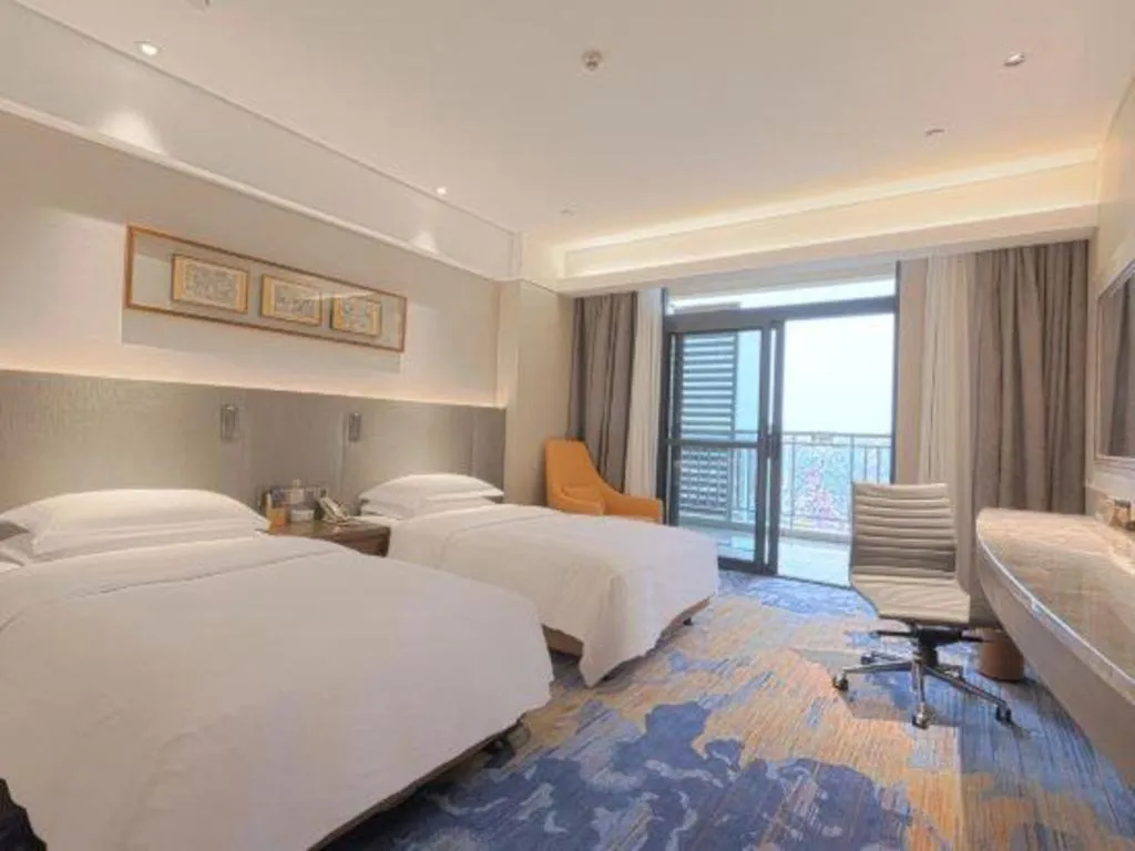 Bed in Wuhan Gleetour Hotel