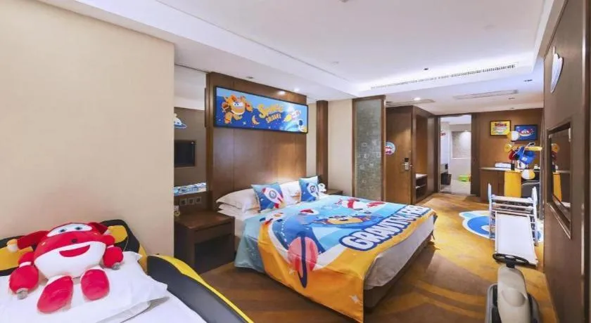 Bed in Wuhan Gleetour Hotel