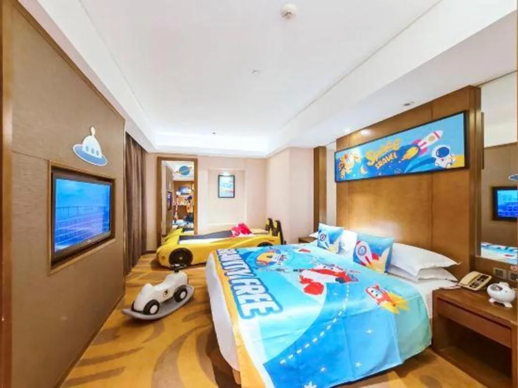 Bed in Wuhan Gleetour Hotel