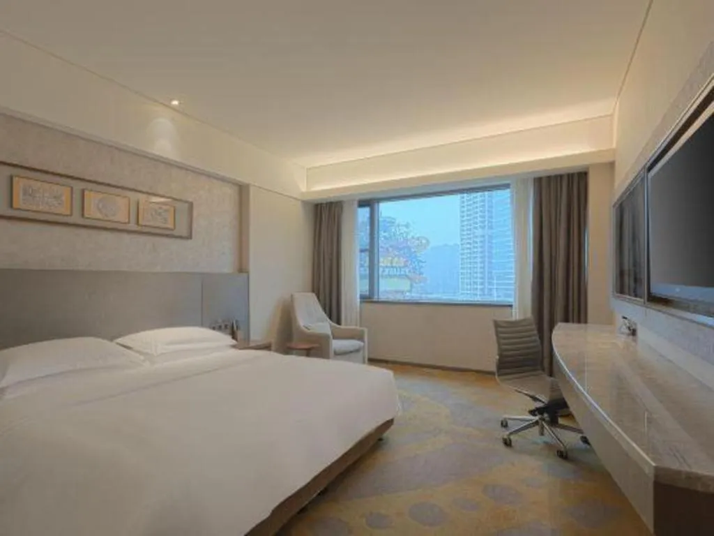 Bed in Wuhan Gleetour Hotel