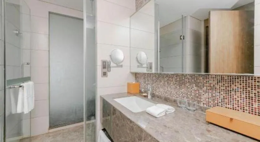 Wuhan Gleetour Hotel