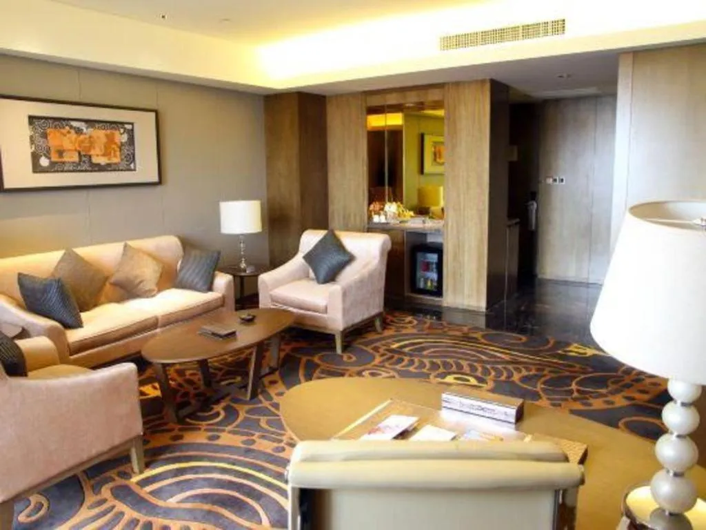 Wuhan Gleetour Hotel
