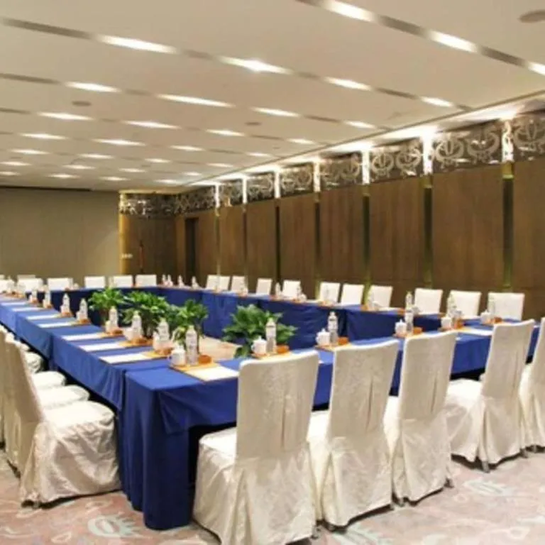 Wuhan Gleetour Hotel