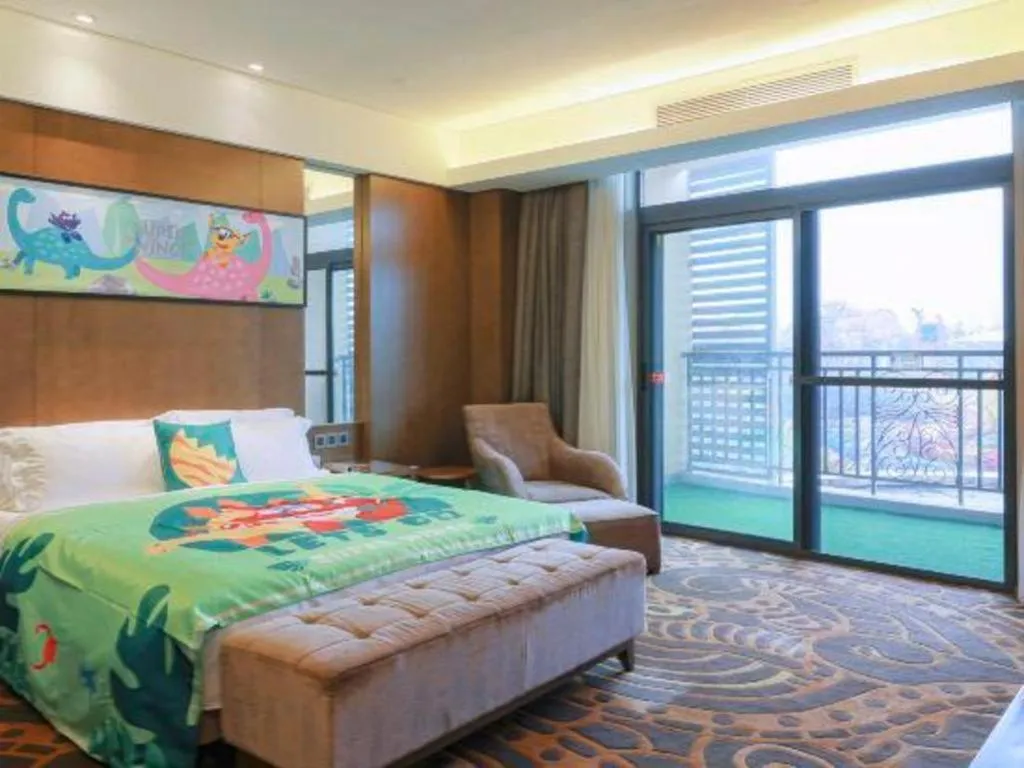 Bed in Wuhan Gleetour Hotel